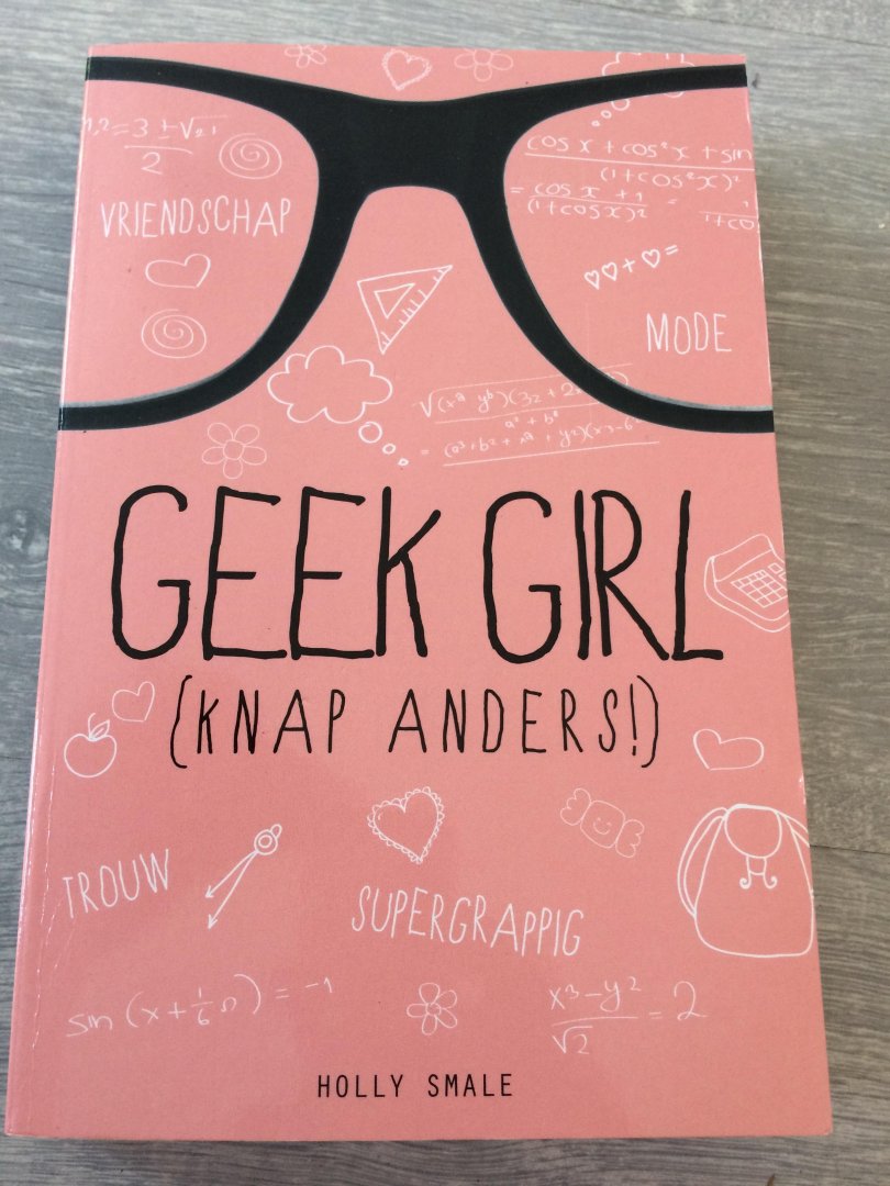 Smale - Geek Girl knap anders