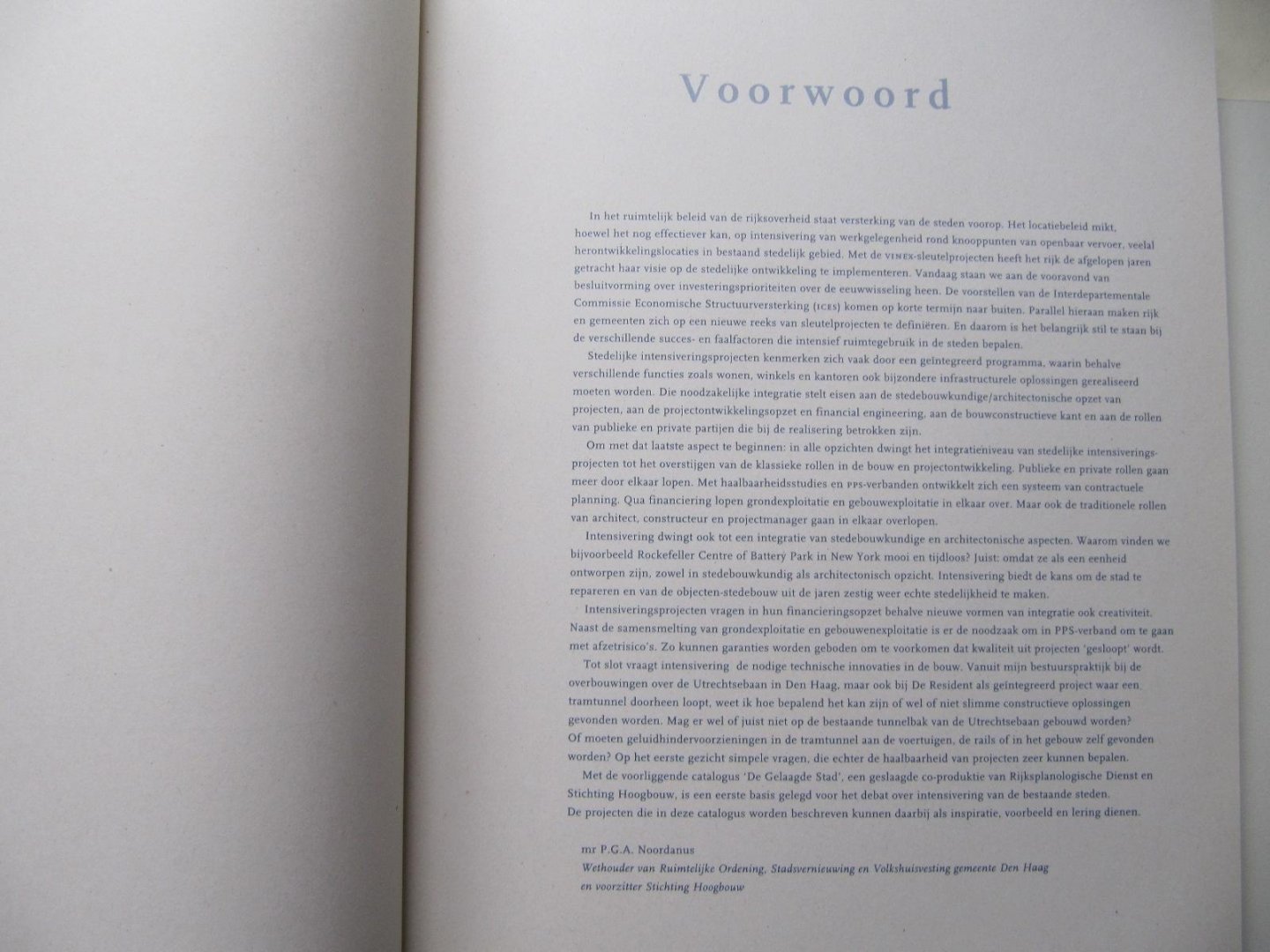 P. Noordams - De Gelaagde Stad