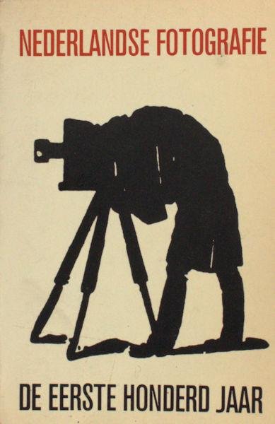 Magelhaes, Claude. - Nederlandse fotografie de eerste honderd jaar.