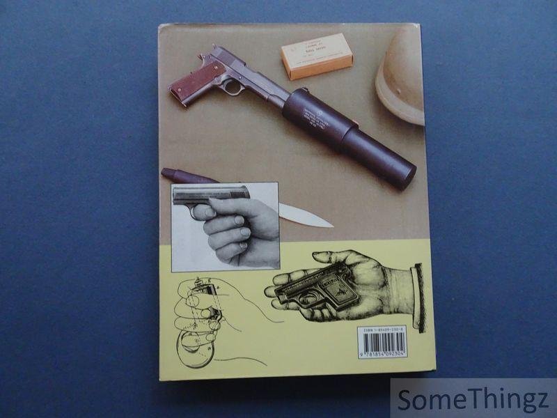 John D. Walter. - Secret Firearms: an illustrated history of miniature and concealed handguns.
