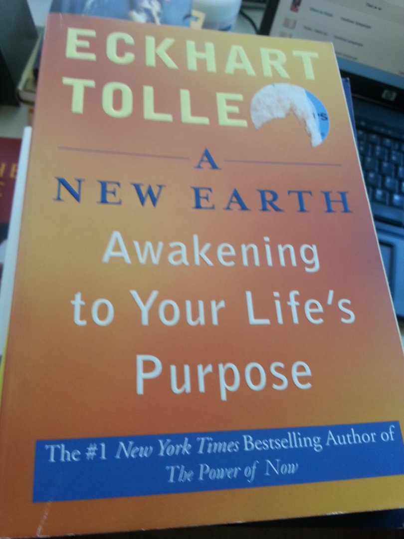 ECKHART TOLLE - A NEW EARTH