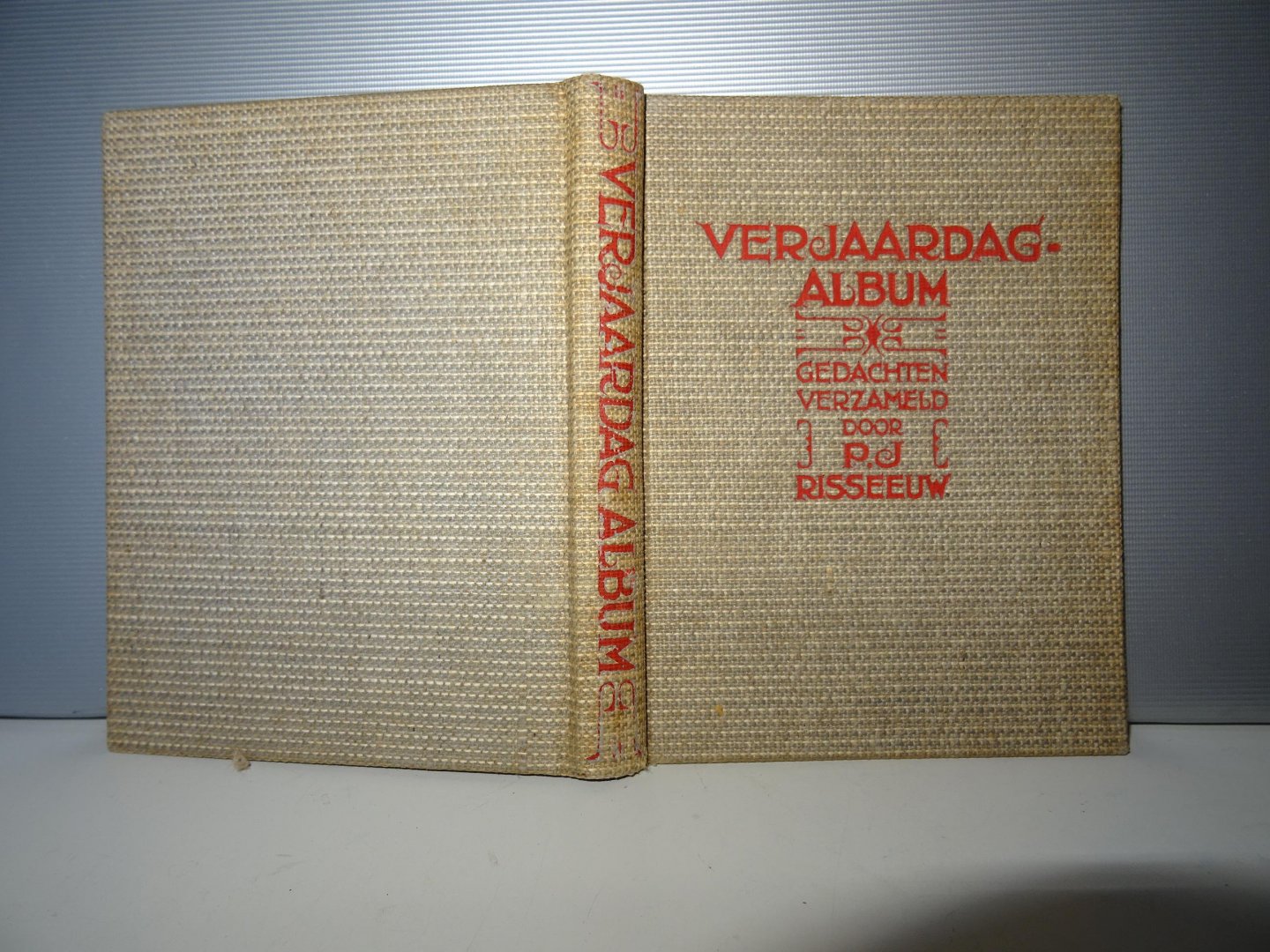 Risseeuw, R.J. - Verjaardag -album