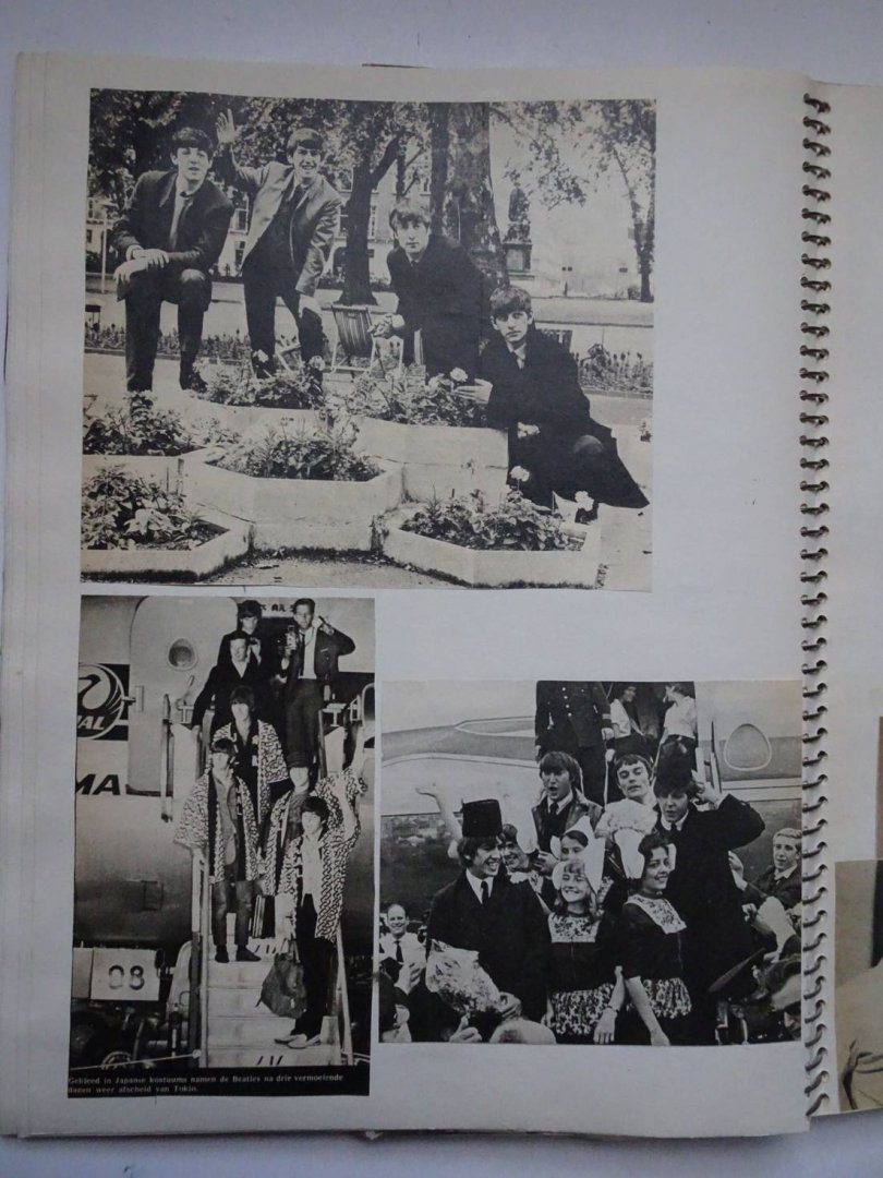 N.n.. - Plakboek met meest ingeplakte foto's uit tijdschriften van o.a The Beatles, the Rolling Stones, Anneke Grönloh, Dave Berry, Ria Valk en vele anderen.