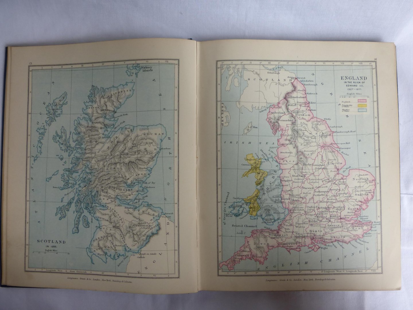 Gardiner, Samuel Rawson. - A school Atlas of English History. (zie 10 foto's).