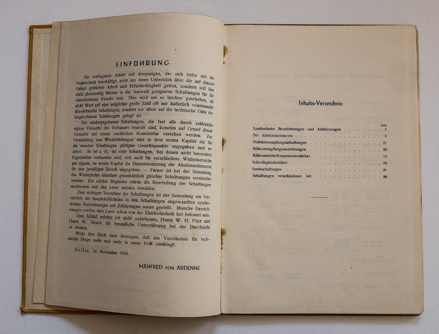 Ardenne, Manfred von - Des Funk-Bastlers erprobte Schaltungen mit Erläuterungen und genauen Abmessungen nach eigenen Untersuchungen ; mit vielen Abb. im Text u. 4 Taf.