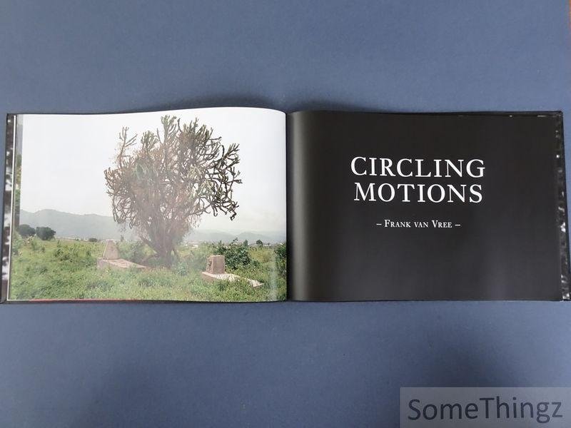 Sarah Vanagt (photogr.) and Giorgio Agamben (text). - Once No Longer - Sarah Vanagt. [Nr. 226 of 350 copies - dvd included]