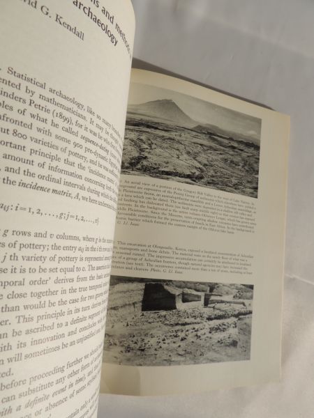 Platt Colin and others - World archaeology - Volume 1 No 1 / 3.2 / 5.2 / 7.3 / 8.2 / 9.2