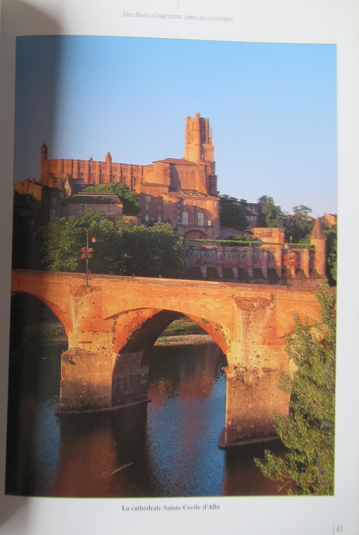 Roux, Julie e.a. - Les Cathares