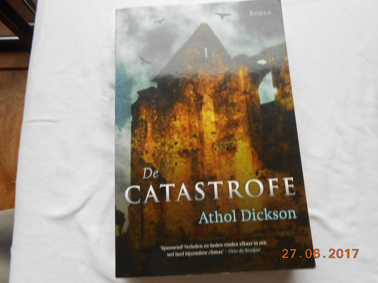 Dickson, Athol - De catastrofe