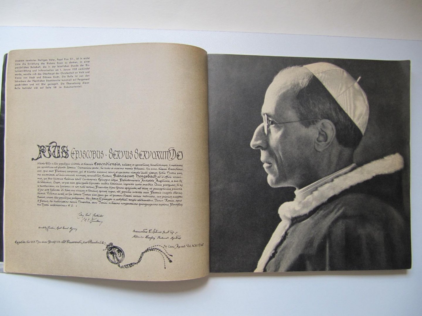  - Kreuz über  Kohle und Eisen