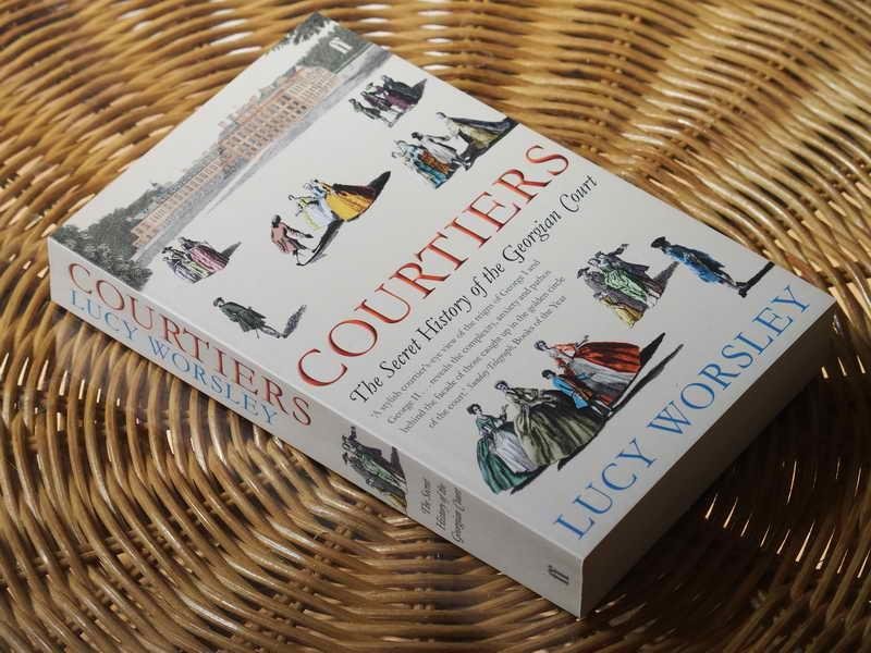Worsley L - Courtiers. The Secret History of the Georgian Court