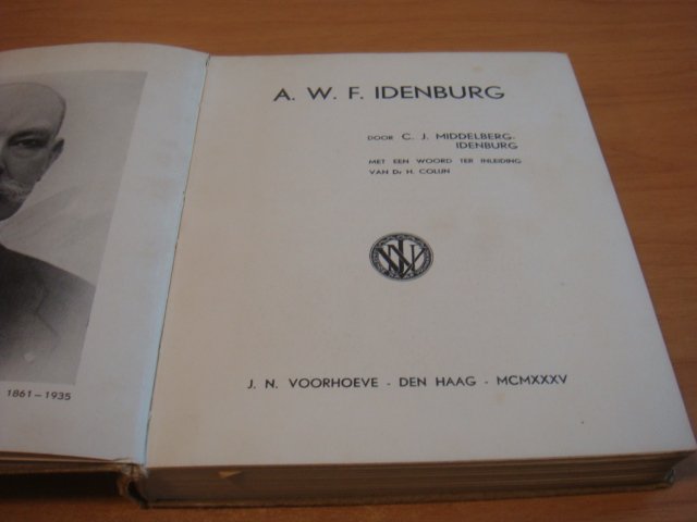 Middelberg-Idenburg, C.J - A.W.F.Idenburg - Serie Fakkeldragers, nr. 8
