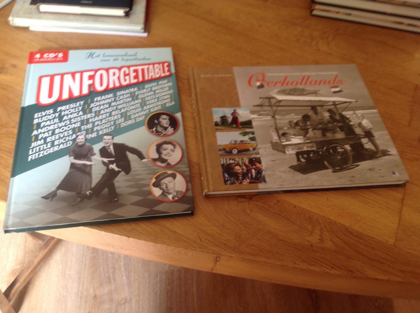  - Unforgettable Het Levensverhaal van 40 Topartiesten met extra Nostalgietitel.