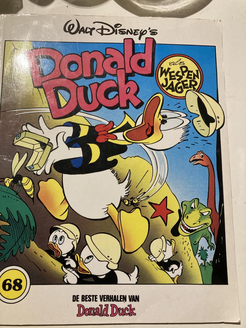  - Donald Duck als wespen jager (68)