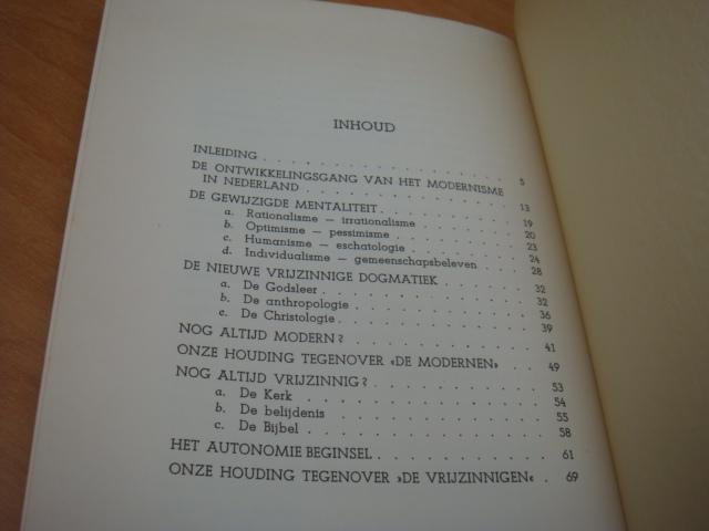 Brillenburg-Wurth, Dr. G - Kentering in de Vrijzinnigheid