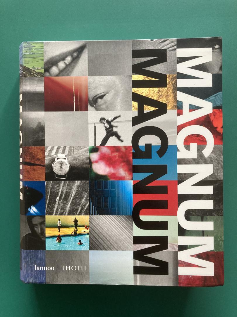 Lardinois, Brigitte (redactie) - Magnum Magnum. Met 413 foto's in kleur en duotoon