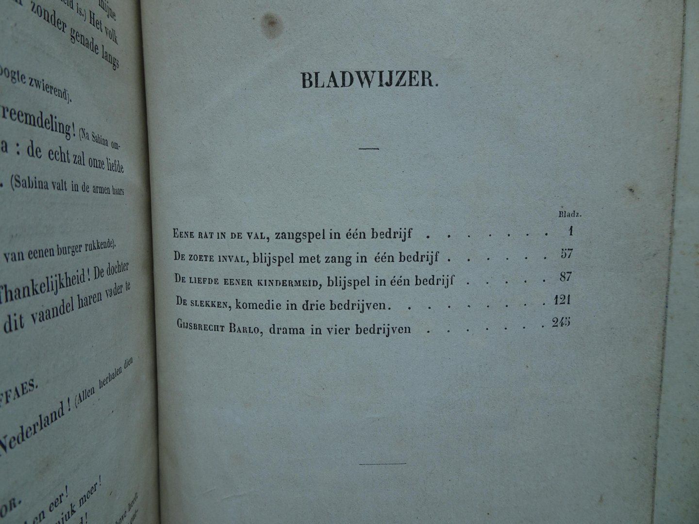 Versnaeyen, Karel - ACHTER DE GORDIJN Eene rat in de val. De zoete inval. De liefde eener kindermeid. De slekken. Gysbrecht Barlo.