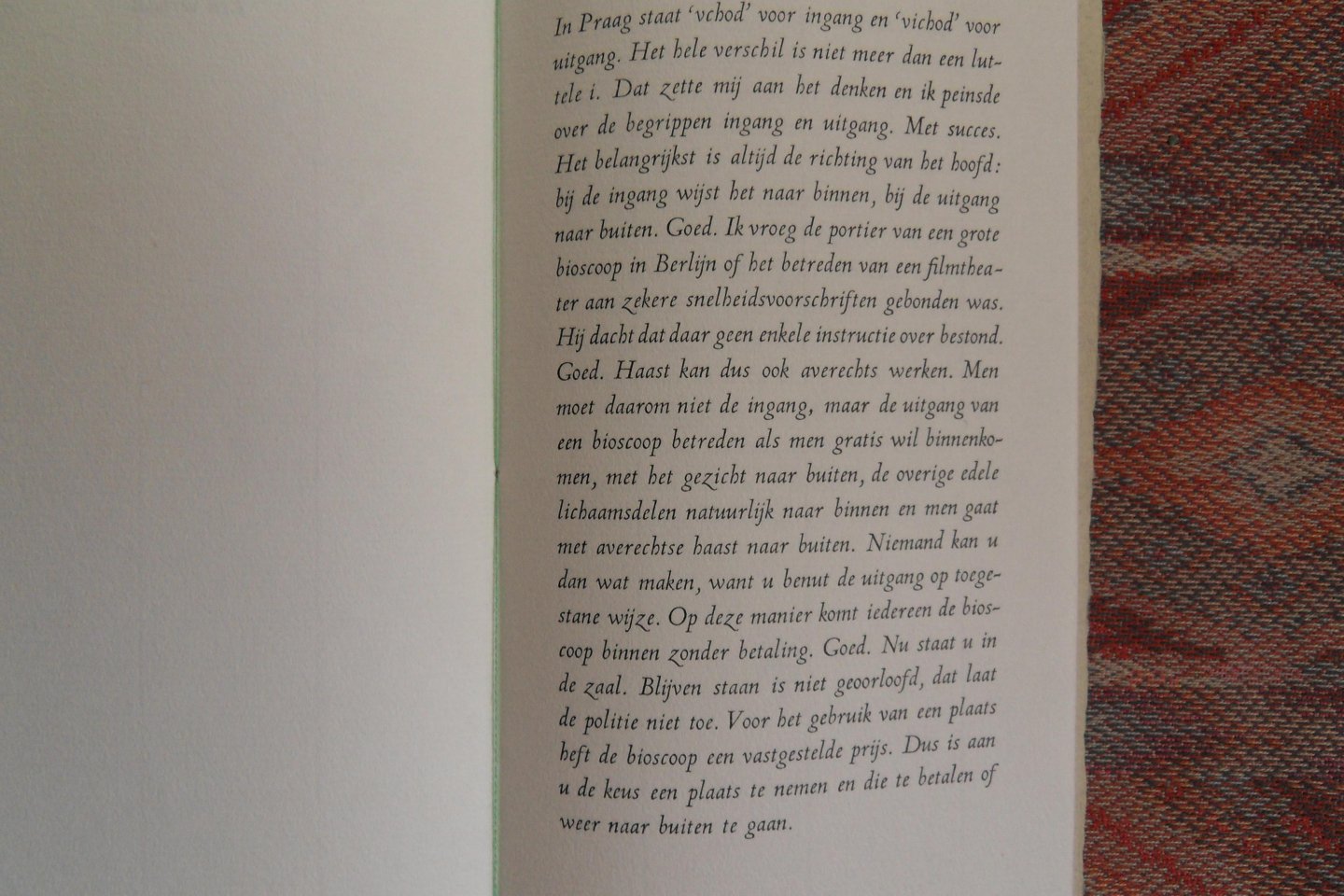 Schwitters, Kurt. [vertaling van W. de Graaf]. - Een verhaal van Kurt Schwitters. [ Beperkte oplage van 120 ex. ].