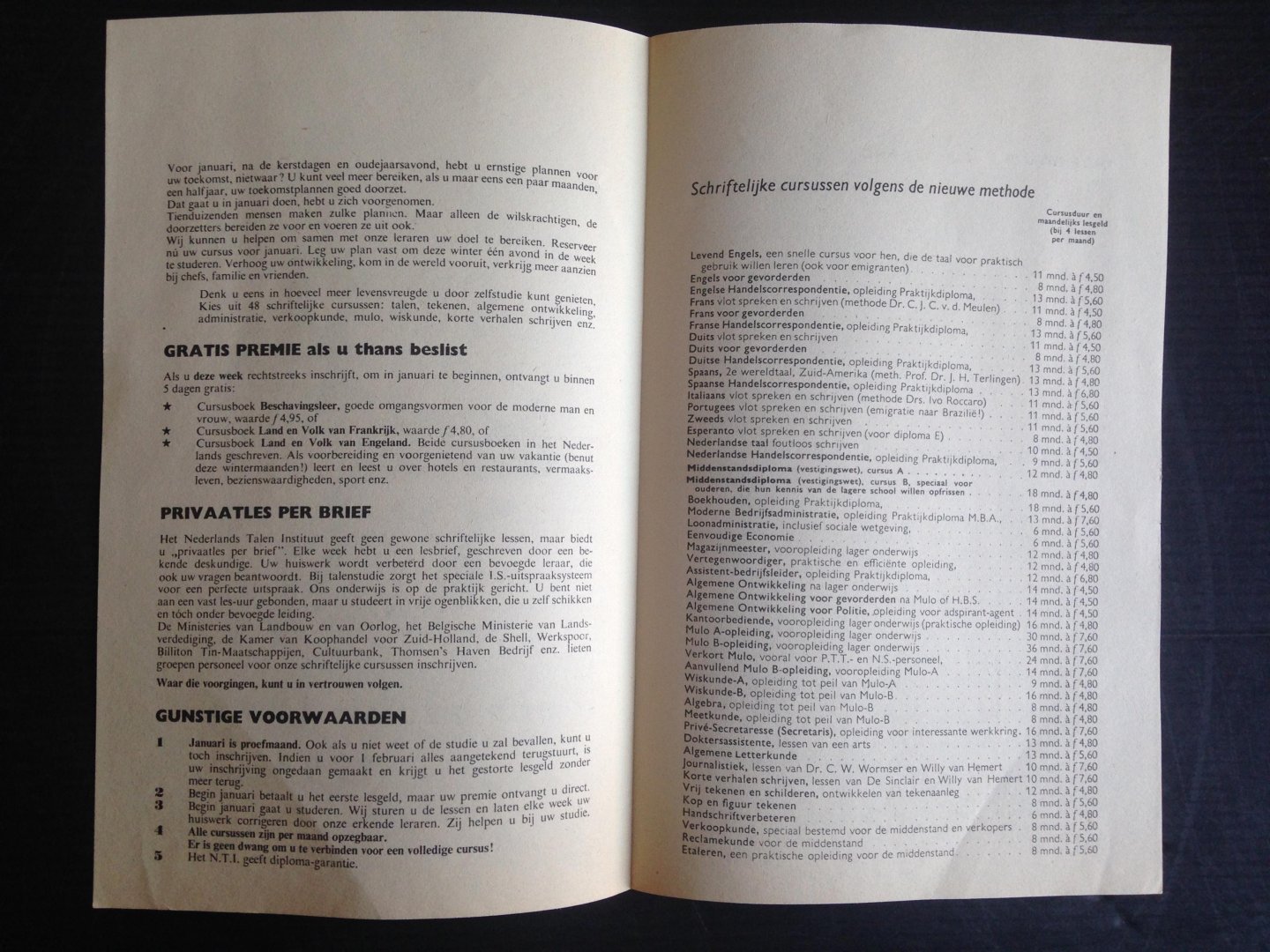 Folder - Hoe begint u 1957? Nederlands Talen Instituut