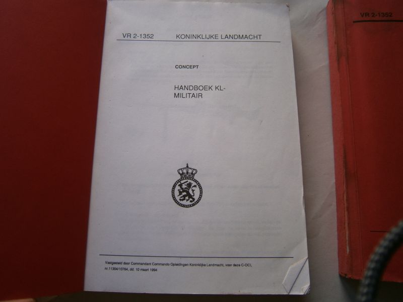  - Handboek KL militair Deel 1 en 2