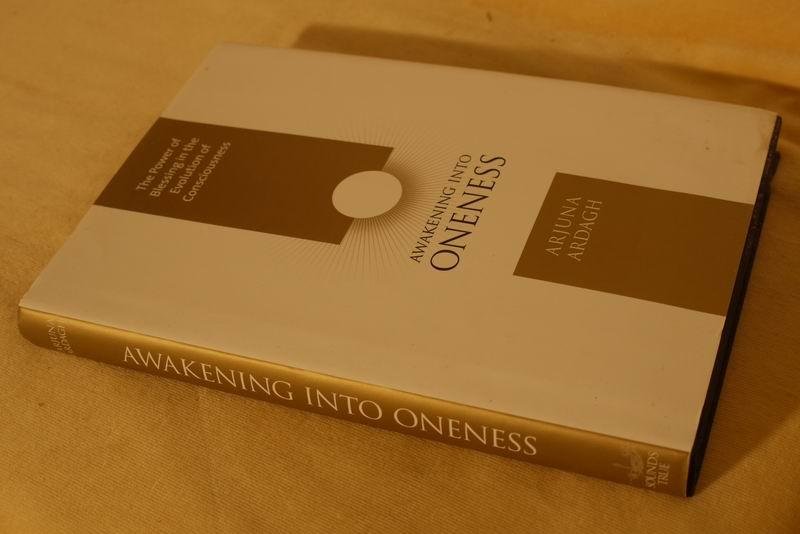 Ardagh A. - Awakening Into Oneness. Deeksha And The Evolution Of Consciousness