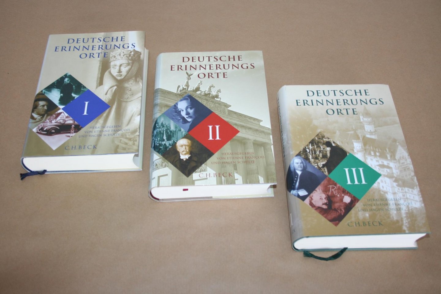 E. Francois & H. Schulze - Deutsche Erinnerungsorte  I, II & III  (Complete uitgave in drie gebonden banden met stofomslag)