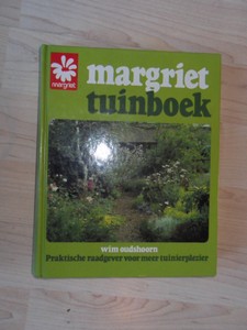 Oudshoorn, Wim - Margriet tuinboek. Praktische raadgever voor meer tuinierplezier