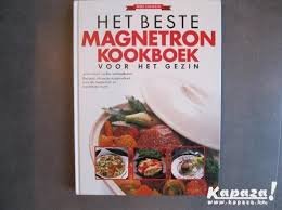 Eijndhoven, Ria van (red.) - Beste magnetronboek voor het gezin / druk 1