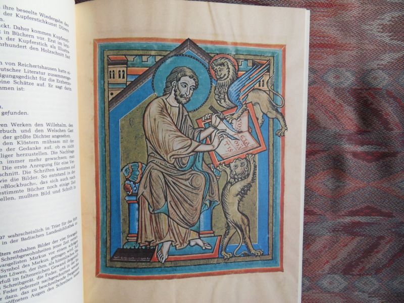 Presser, Helmut. - Das Buch vom Buch. - 5000 Jahre Buchgeschichte.  [de 2e verbeterde uitgave ].