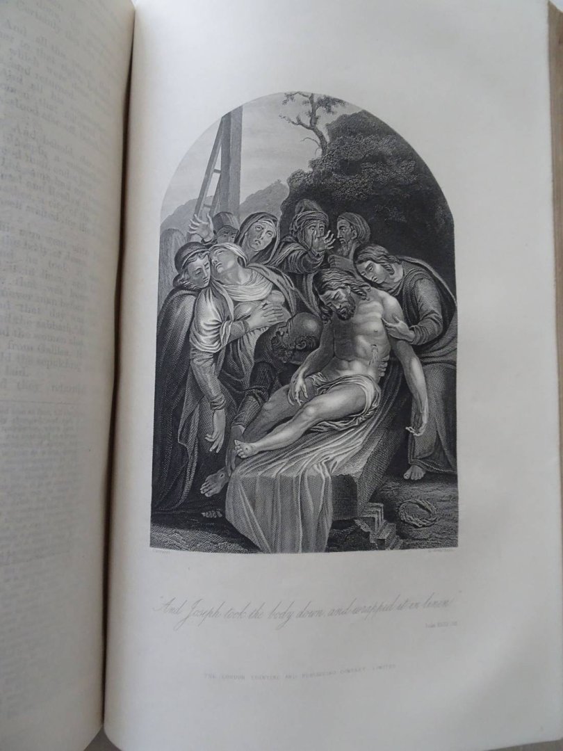 Henry, Matthew. - The Family Devotional Bible; with copious notes and reflections on each chapter of the Old and New Testament; and valuable marginal references.