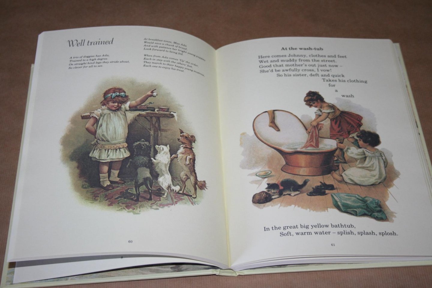 Leonard de Vries - Bygone days -- Illustrations, stories and poems from years gone by