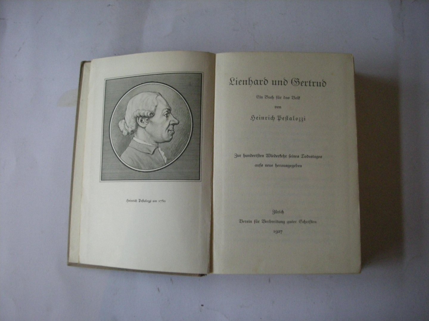 Pestalozzi, Heinrich - Lienhard und Gertrud. Ein Buch fur das Volk