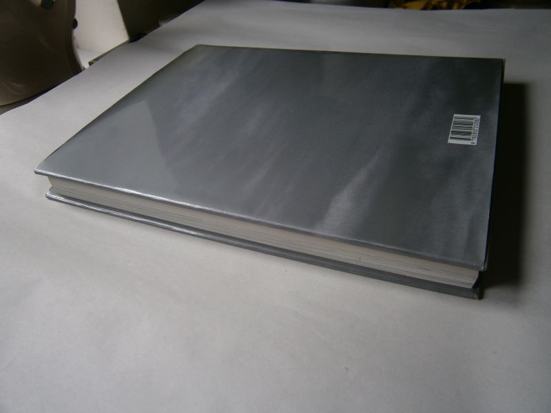 Goy-Truffaut, F - Paris Facade