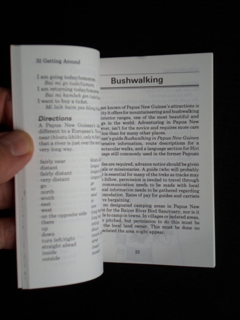 Hunter, John - Papua New Guinea Phrasebook, woordenboek