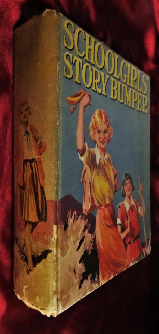 Bevan, Tom / Sanford, Mary B. /  Laverty, Kitty - Schoolgirls' story bumper