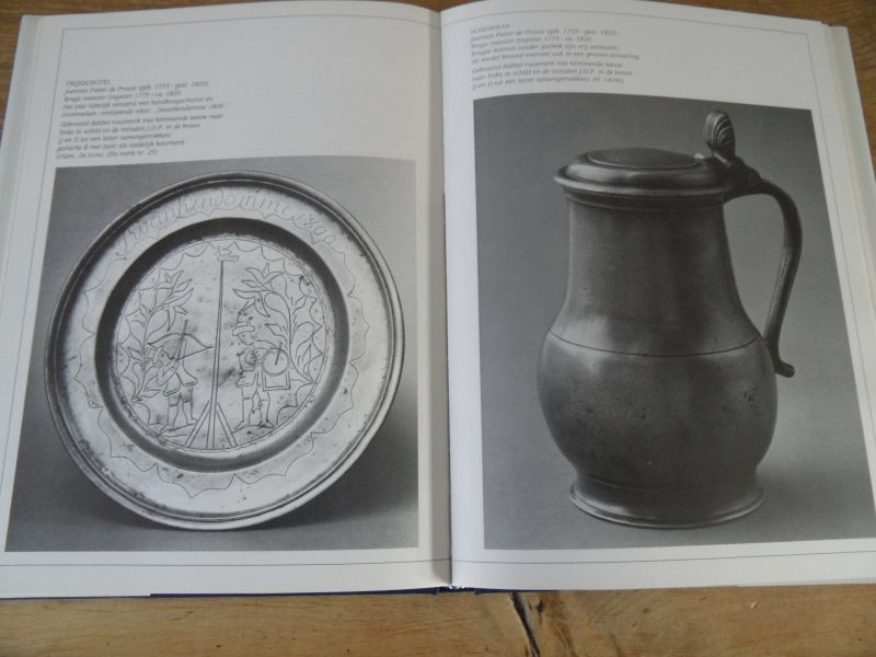 Verschaeve, A. fotografie: Meester, J. de - Brugs Tin