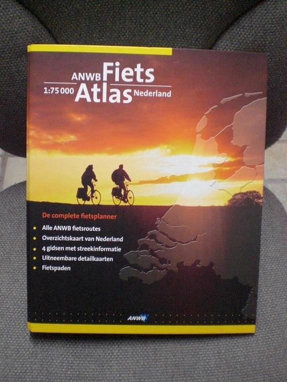  - Anwb Fiets Atlas Nederland 1:75.000 / de complete fietsplanner