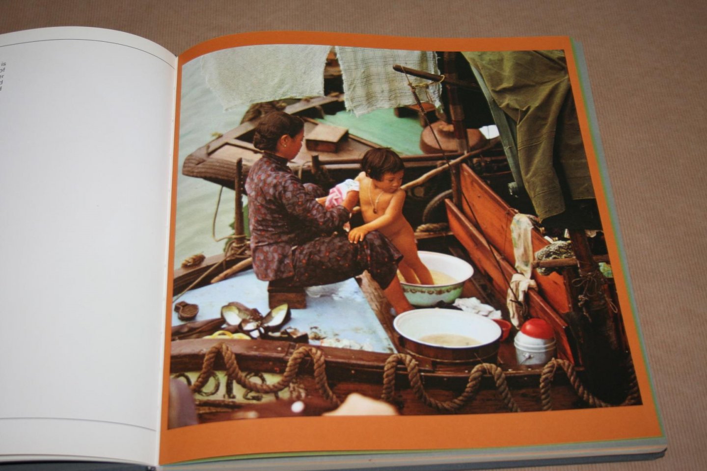 G.W. Holtorf - Hongkong - World of contrasts