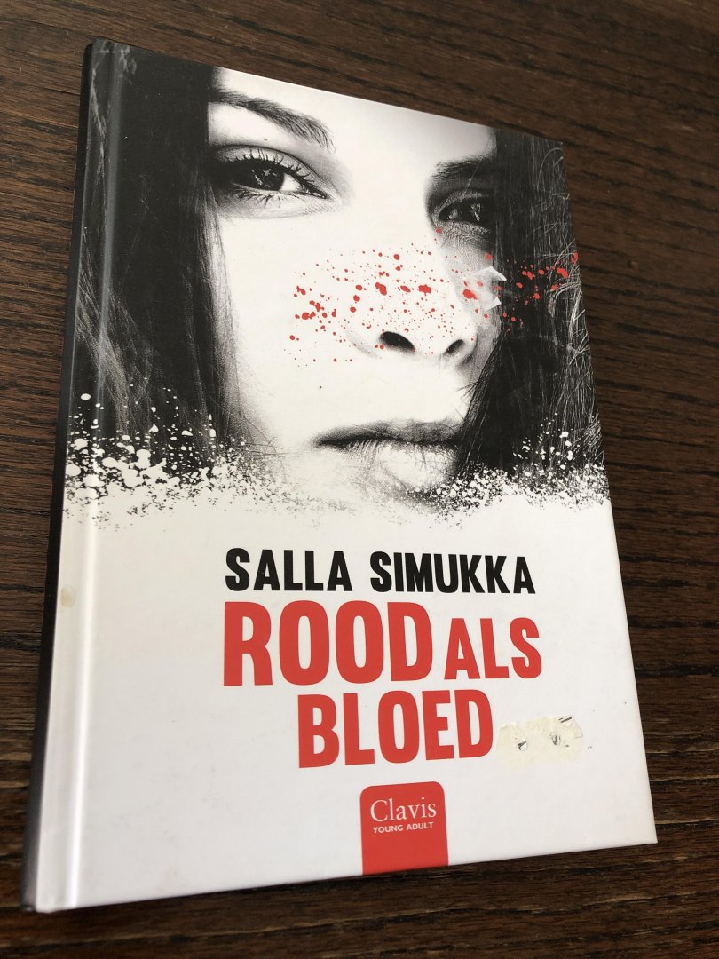Simukka, Salla - Rood als bloed (Snow White Trilogie 1)