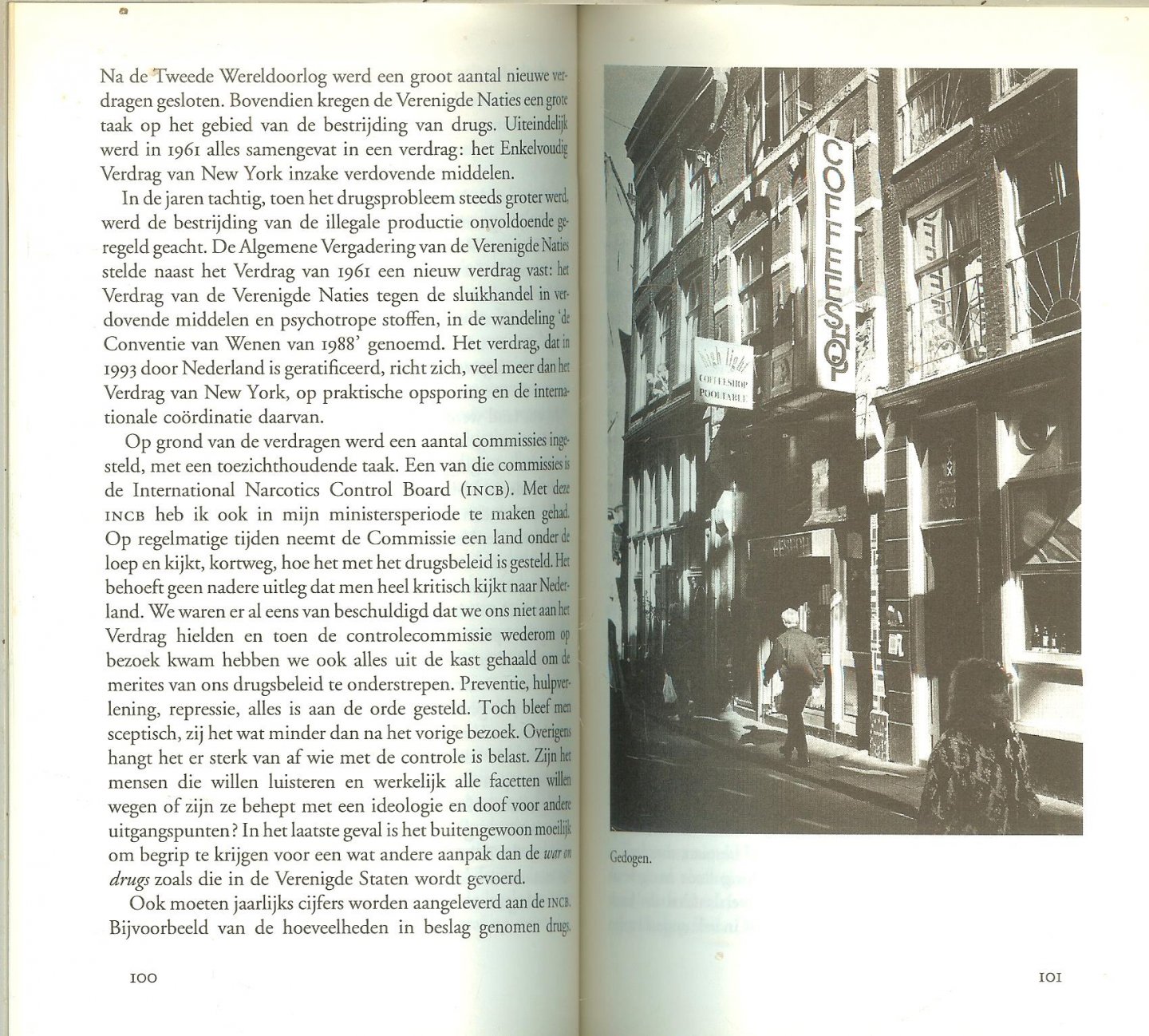 Sorgdrager, Winnie fotos Roel Rozenburg  en Robert Scheers  met Willem Middelkoop - Een verantwoordelijke minister