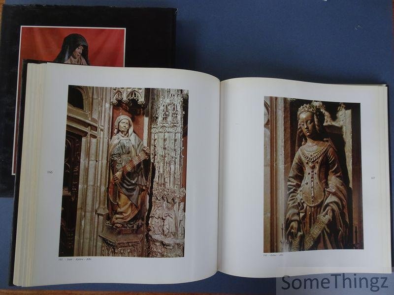 Boccador, Jacqueline (texte) / Robert David (photogr.) - Statuaire médiévale en France de 1400 à 1530. [2 Volumes.]