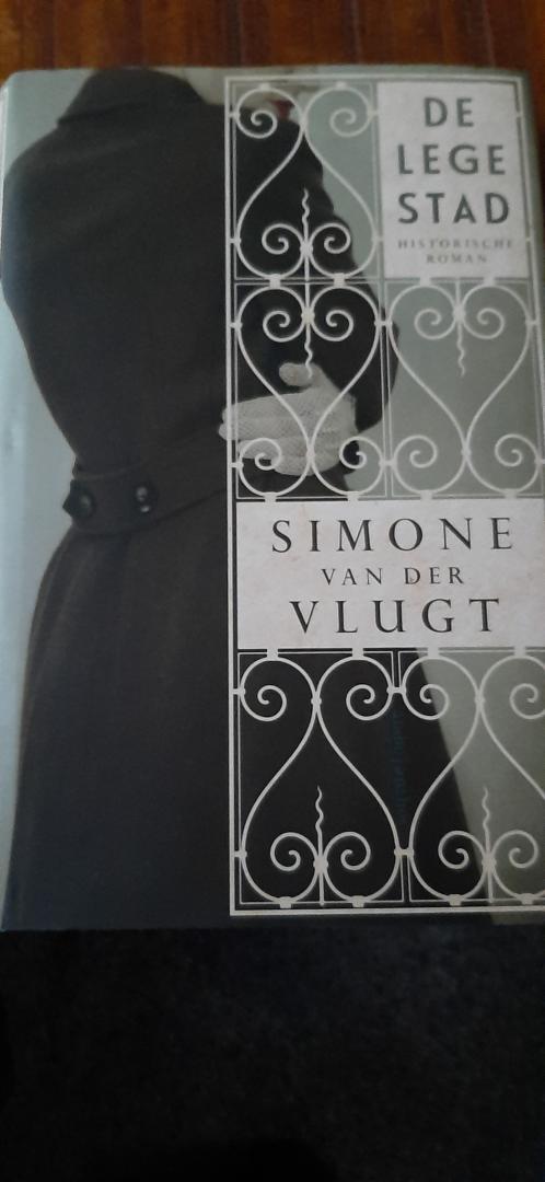 Vlugt, Simone van der - De lege stad / historische roman