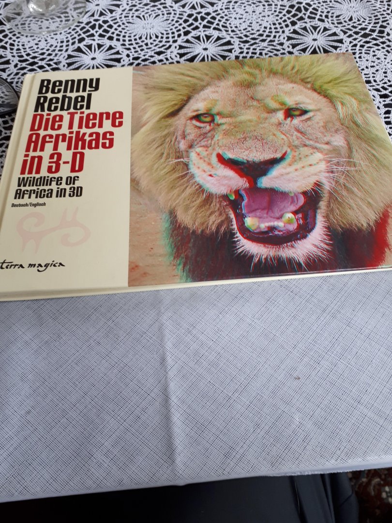 Rebel - Die tiere afrikas in 3-D