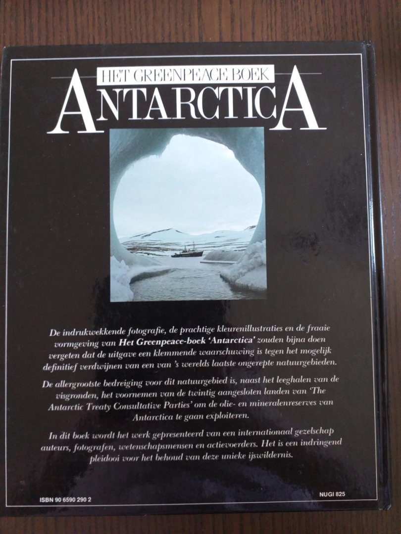 May - Greenpeace boek antarctica / druk 1