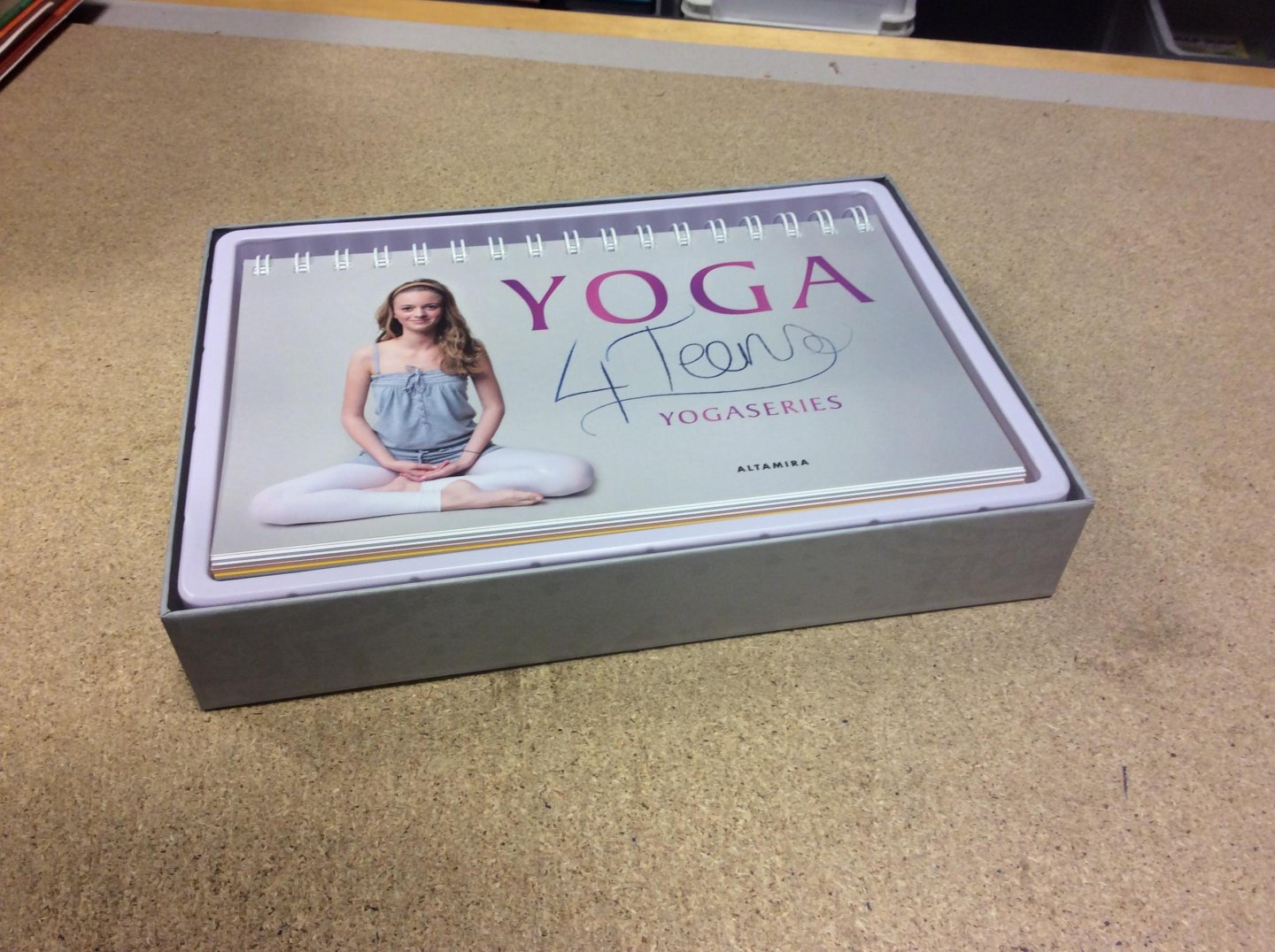 Weel, Rosalinda - Yoga4Teens. Relax en droom mee met 7 unieke yogaseries. Boek + kaartenset compleet
