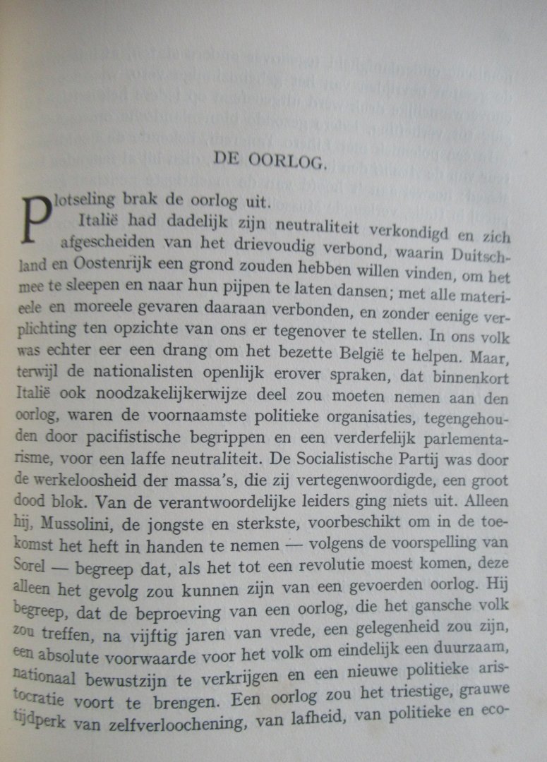 Pini, Giorgio (vertaling Mary Robbers) - Mussolini