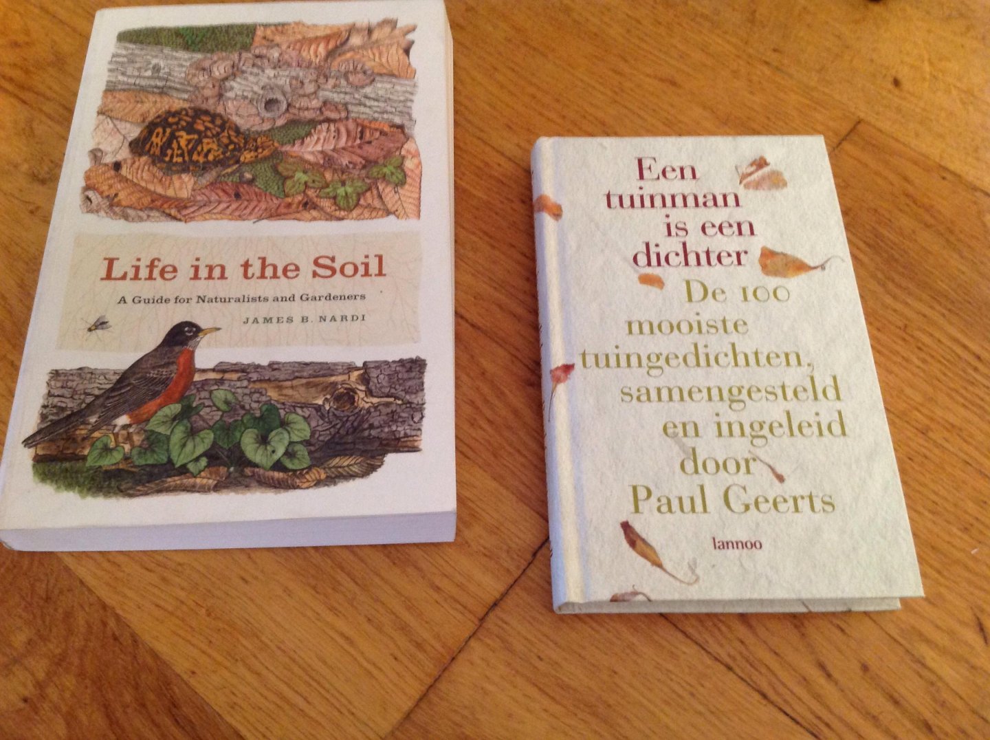 Nardi, James B. - Life in the Soil / A Guide for Naturalists and Gardeners