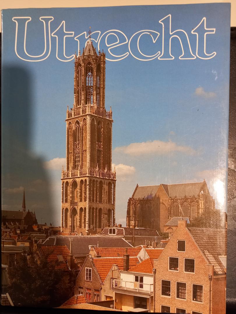 Egmond, Theo van - Utrecht. Hart van Nederland