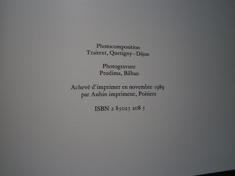 Goy-Truffaut, F - Paris Facade