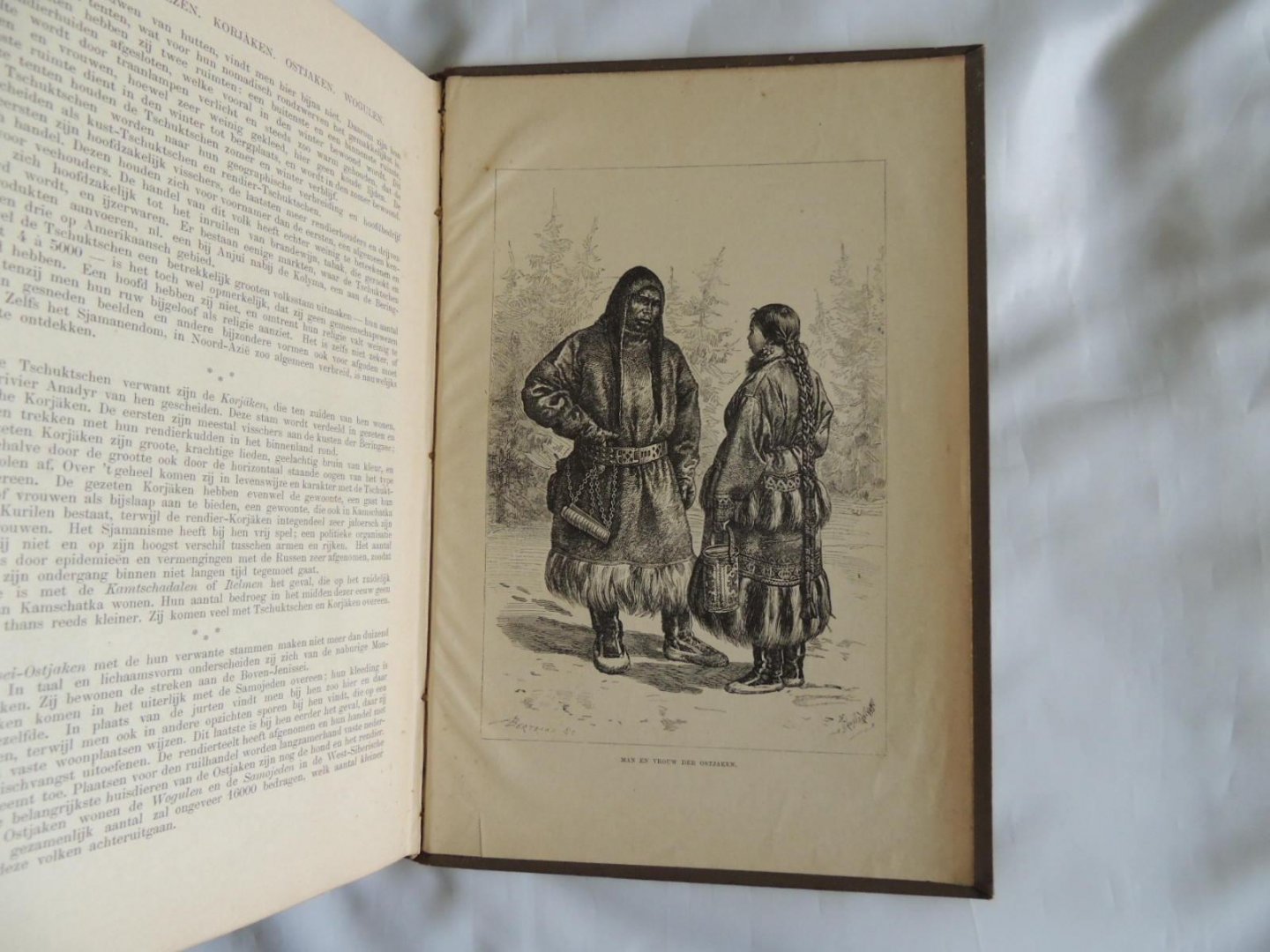 Blink, H - De Bewoners der Vreemde Werelddeelen. Afrika-Azië-Amerika-Australië; in hun leven, zeden en gewoonten, naar hun staatkundige, economische en sociale ontwikkeling en tevens in hun verhouding tot Europesche volken beschreven